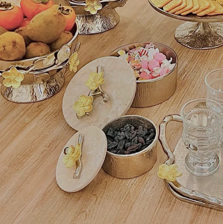 شکلاتخوری درب سنگ شقایق