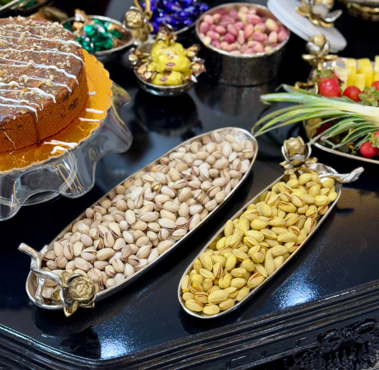 رولت خوری نیلوفر